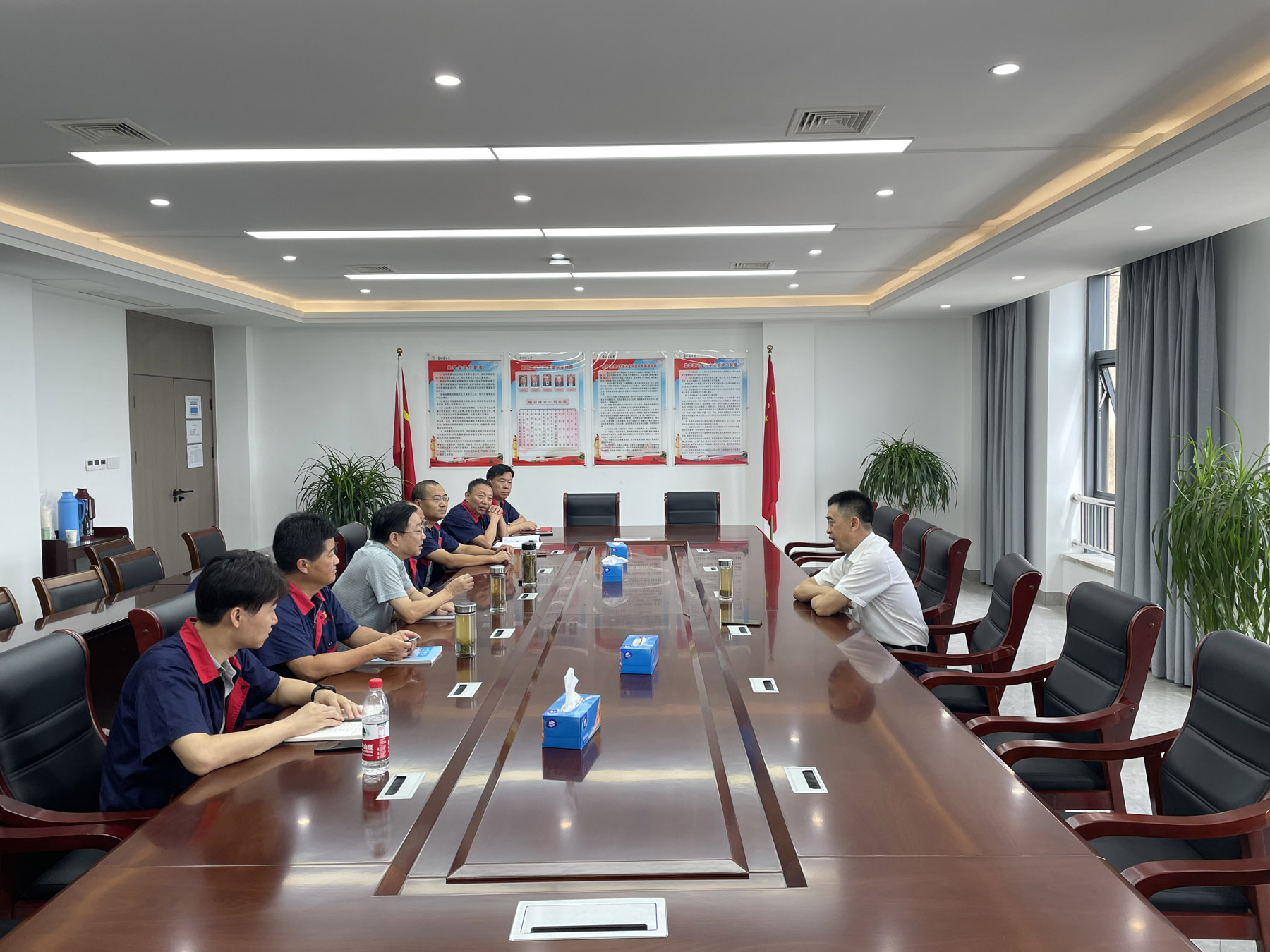 集團(tuán)公司黨委委員、總工程師周俊到公司調(diào)研 